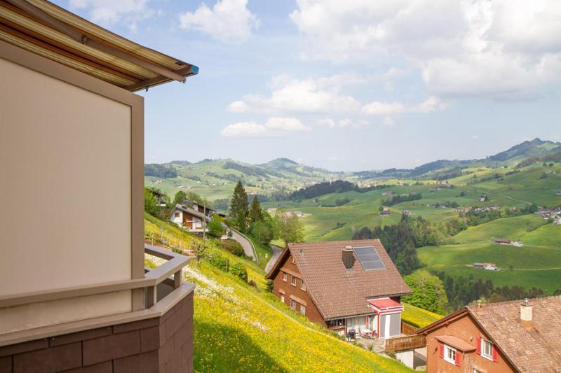 Hotel Swiss Views Hemberg 外观 照片